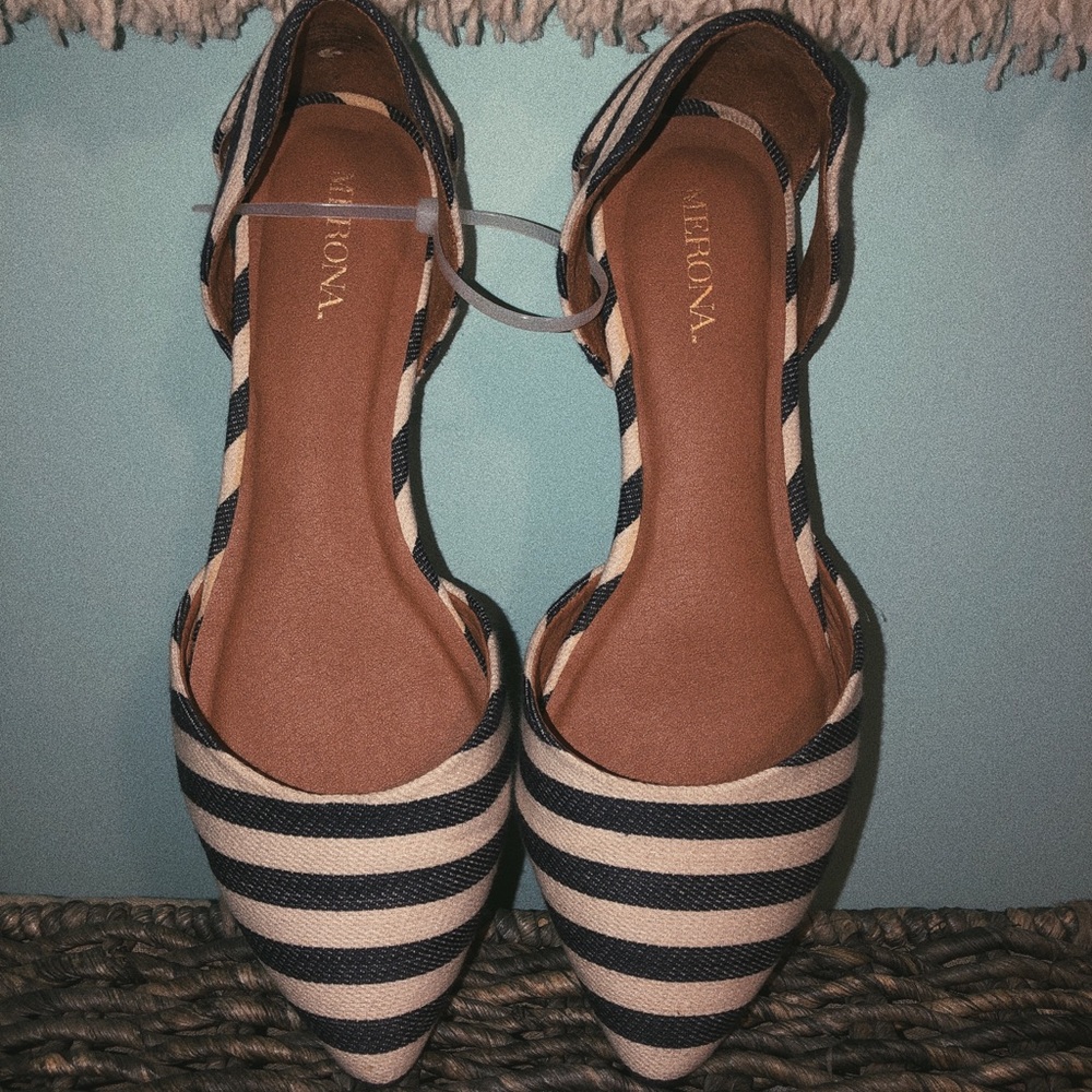 Merona Navy striped Pointed shoes